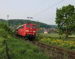 151 086-6 mit beladenem Autotransportzug in Fahrtrichtung Norden.