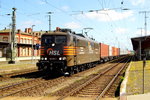 Am 22.04.2016 kam die 151 017-1 von der HSL Logistik aus Richtung Magdeburg nach Stendal und fuhr weiter in Richtung Salzwedel.