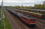 155 055 schleppte am 08.04.17 einen Kesselwagenzug durch Berlin-Springpfuhl Richtung Biesdorfer Kreuz.