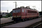 DR 250168 solo am 7.6.1991 im Bahnhof Weimar.