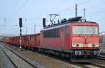 155 269-4 mit gemischten Güterzug am 25.03.18 Bf. Glughafen Berlin-Schönefeld.