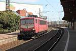 Am 12.04.2017 fuhr 155 219-9 als Lokzug von Saarbrücken Rbf nach Dillingen um einen Übergabezug zurück in die Landeshauptstadt zu bringen, als sie durch den Völklinger Bahnhof fuhr.