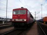 155 268-6 wartet auf die Ausfahrt mit Zug 50401 in Hamburg-Waltershof Bft.