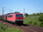 155 056 fhrt einen Ganzzug Richtung Halle, hier Nhe Sangerhausen an der ehemaligen Blockstelle Gonna. 10.05.2008