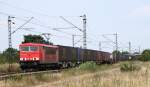 Am 30. Juli 2008 befrdert 155 236 einen aus Containerwagen gebildeten Gterzug bei Wiesental sdwrts ber die Rheintalbahn (KBS 700).