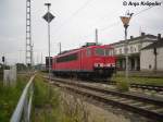 155 218 steht kalt in Wismar am 21. Juli 2009