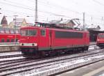 155 267-8 bei der Ausfahrt vom Bahnhof Angermnde nach Stendell am 30.12.2009