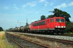 DB Schenker Rail 155 322 mit Kesselwagenzug in Richtung Osnabrück (Diepholz, 12.07.11).