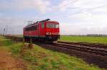 Lz ist die 155 146-4 bei Allerheiligen am 30.3.2012 in Richtung Neuss unterwegs....