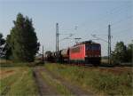 155 037 mit Kieszug aus Neuburxdorf vor Falkenberg, 30.07.12