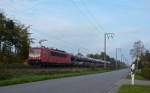155 214-0 fuhr am 31.10.2012 mit einem Autozug von Emden nach Osnabrck, hier in Leer.