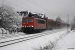 155 036 unterwegs in der Ortschaft Chemnitz Grna mit einen Autoteile Zug von VW, welcher nach Mosel(b.