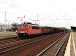 155 212 mit Gterzug in Berlin Schnefeld (01.08.2006)