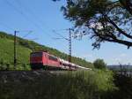 Am 17.7.14 hatte 155 191 die Ehre einen Millionenzug zu befrdern. 
Aufgenommen bei Thngersheim. 