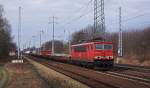 155 213 bei der Durchquerung des Bahnhof Diedersdorf im Süden Berlins am 22.03.2014.