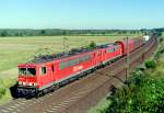 155 001 mit IRC 52960 (Rostock Seehafen–Hagen-Vorhalle) am 09.09.2004 zwischen Maschen und Jesteburg