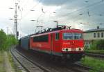 155 023 mit Gterzug Richtung Magdeburg am 10.05.2005 in Biederitz