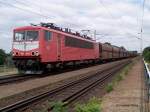 155 238 mit einem Gterzug bei Niederwartha (25.06.03)