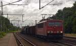 155 036 führte am 10.07.15 einen kurzen gemischten Güterzug durch Niederndodeleben Richtung Braunschweig.