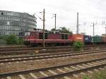 180 011-9 mit Containerzug ist zum Gterbahnhof Dresden-Friedrichstadt unterwegs.03.07.07