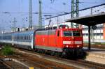 Die 181 210-6 als Euronight kommend aus Wien bei der Ankunft in Frankfurt Hauptbahnhof. Aufgenommen am 22.09.2009 von Bahnsteig 17.