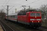 181 205 am 14.12.1 mit dem Pbz 2476 in Düsseldorf-Hamm.