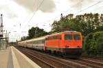 1142-635 mit AKE Sonderzug nach Koblenz in Dsseldorf Eller-Sd am 30.06.13.