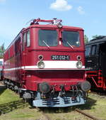 DB Museum 251 012-1 am 01.06.2019 beim Eisenbahnfest im Bw Weimar.