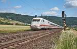 ICE 401 004-7  Fulda  ist am 20.06.2018 bei Reilos in Richtung Frankfurt/M. unterwegs.