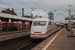 Durchfahrt am 16.04.2017 von 401 515-2 durch den Südbahnhof von Frankfurt (Main) in Richutng Hauptbahnhof.