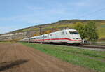 DB 401 511-1 als ICE 787 von Hamburg-Altona nach München Hbf, am 17.10.2022 in Thüngersheim.