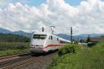 Nachschus auf 401 557-4  Landshut , als dieser am 08.08.2014 bei Kollmarsreute auf dem Weg nach Freiburg war.