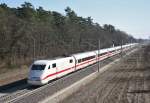 401 051 als ICE 886 (Nrnberg Hbf–Hamburg-Altona) am 10.03.2014 zwischen Bardowick und Radbruch