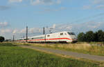 Niederschopfheim - 23. Juni 2023 : 401 055 am ICE 2881 von Frankfurt/Main nach Basel. Er fährt als Ersatz für den ICE 373.

Link zum Video : https://www.youtube.com/watch?v=4YeCkd4rkP8&t=40s