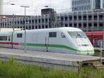 402 038 erreicht Hannover Hbf auf dem Weg ins Ruhrgebiet, 22.07.2020