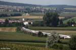 2x DB ICE 2 als ICE 536 / 586 Mnchen - Bremen / Gttingen, KBS 920 Treuchtlingen - Wrzburg, fotografiert bei Wettelsheim am 21.08.2010