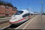 403 508 (Tz 308  Murnau am Staffelsee ) und 403 502 (Tz 302  Hansestadt Lübeck ) als ICE 108 (Linie 43) von Basel SBB (CH) nach Köln Hbf stehen im Bahnhof Offenburg auf Gleis 3.