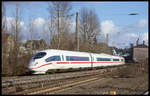 ICE 402505 fährt hier auf dem Weg nach Düsseldorf HBF am 5.2.2003 um 13.25 Uhr durch den Bahnhof Mühlheim an der Ruhr.