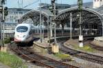 403 011-0 ICE  Wiesbaden  verläßt den Kölner Hbf Richtung Hohenzollernbrücke - 31.07.2014