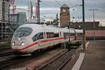 Ausfahrt am frühen Morgen des 09.07.2015 von 403 519-2  Duisburg  und 403 018-5  Münster (Westf.)  als Leerfahrt aus Basel Bad Bf nach Basel SBB, um dort dann als ICE 202 (Basel SBB -