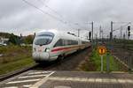 411 556 (Tz 1156  Waren (Müritz) ) als ICE 1610 (Linie 28) von München Hbf nach Hamburg-Altona durchfährt den Bahnhof Bitterfeld auf Gleis 1.