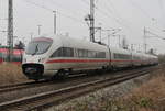 411 552-3 Travemünde  als ICE 1727 von Warnemünde nach München bei der Ausfahrt im Rostocker Hbf.17.02.2019