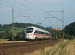 Ein 411er ist am 18.Juli 2013 bei Kronach Richtung Saalfeld unterwegs.