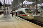 Der TZ 1127  Weimar  und als zweiter Teil der Tz 1103  Paderborn  als ICE 1715 von Berlin Gesundbrunnen nach München Hbf am 09.02.2014 in Berlin Hbf.