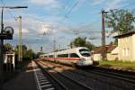 Nachschuss auf 411 565-5  Bad Oeynhausen , der am 24.06.2014 in der Abendsonne durch den Haltepunkt Regensburg Prüfening gen Hauptbahnhof fuhr.