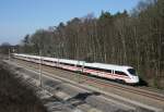 411 082 als ICE 1082 (Mnchen Hbf–Hamburg-Altona) am 10.03.2014 zwischen Bardowick und Radbruch