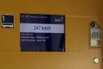 Im ICE 370 zwischen Braunschweig und Wolfsburg werden 247 km/h angezeigt. - 11.09.2015