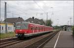 420 385/885 erreicht als S9 den Bahnhof Haltern am See. (15.06.2008)