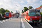 Zu meiner großen Freude rollt am 28.06.2015  auch 423 269 - 0 auf den Bahnsteig in Altomünster ein, und gesellt sich zu  420 476 - 4.