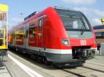 Der neue ET 422 005 auf der Innotrans 2008 am 25.09 in Berlin.